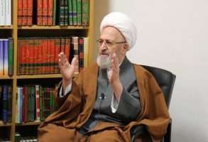 دشمن از طریق فضای مجازی وارد خانه های ما شده است