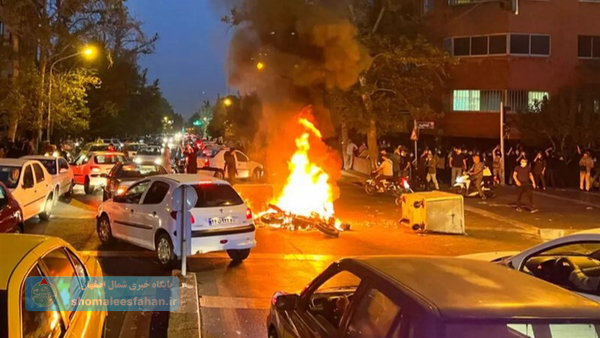 گزارش میدانی خبرنگاران فارس در روز ۱۲ دی: تجمعات کمرنگ، اغتشاشات خشنتر شد