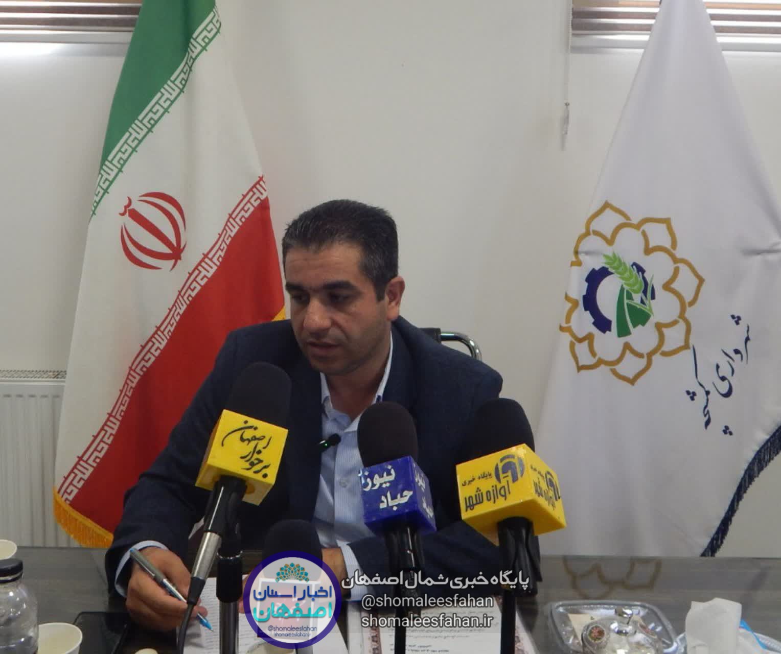 بهبود زیرساختهای شهری، هوشمندسازی پلاکها و توسعه ناوگان خدمات شهری در دستور کار شهرداری کمشچه بهبود زیرساختهای شهری، هوشمندسازی پلاکها و توسعه ناوگان خدمات شهری در دستور کار شهرداری کمشچه